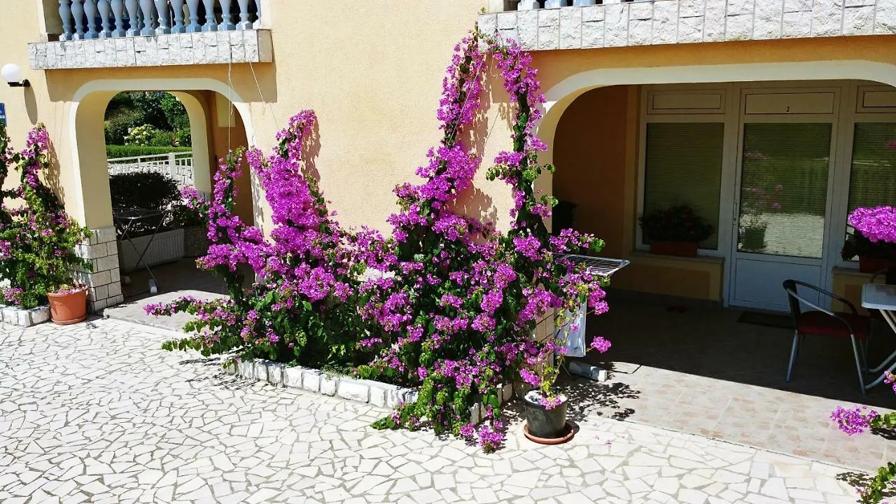 Apartments 3 Palms Crikvenica 0*,