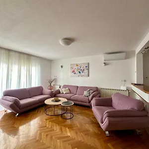 hotellátogatás