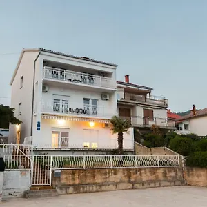 Apartman Kristijan